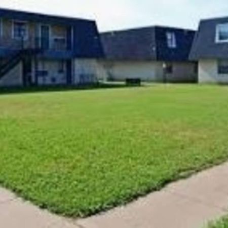 로턴 2 Bed/ 1 Bath Next To Ft. Sill 아파트 외부 사진